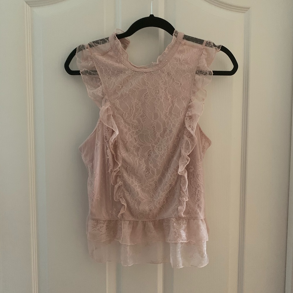 Lace and ruffle mock neck tank